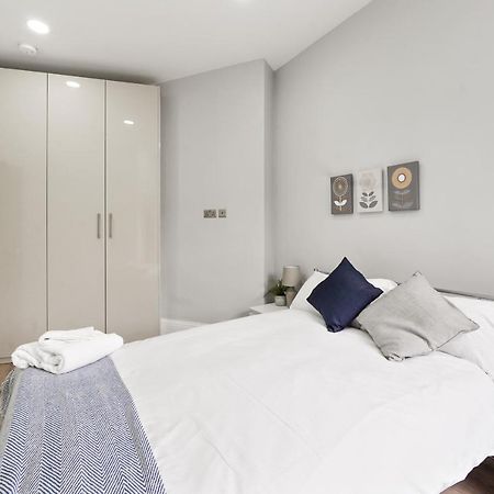 Apartamento 3Br Duplex Penthouse Harrow Centre Exterior foto