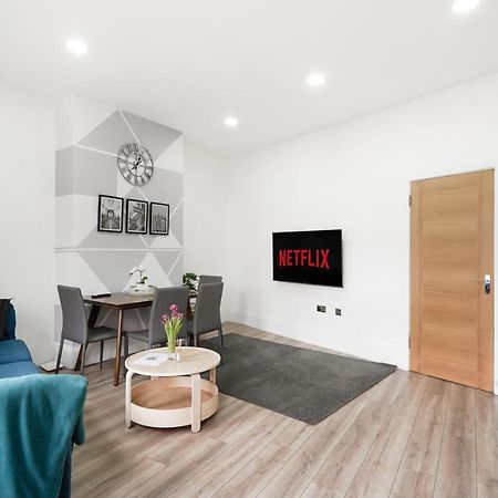 Apartamento 3Br Duplex Penthouse Harrow Centre Exterior foto
