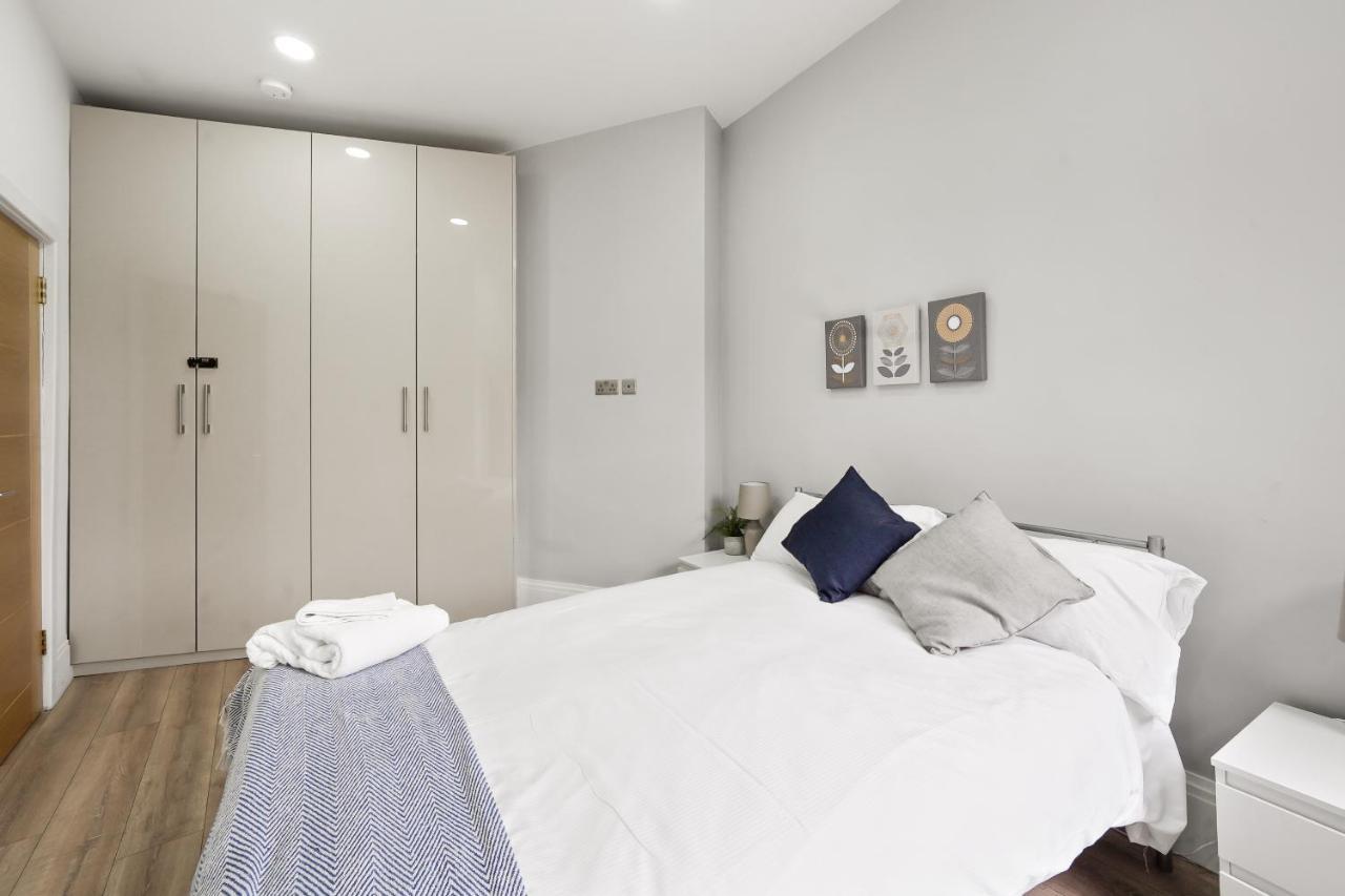 Apartamento 3Br Duplex Penthouse Harrow Centre Exterior foto