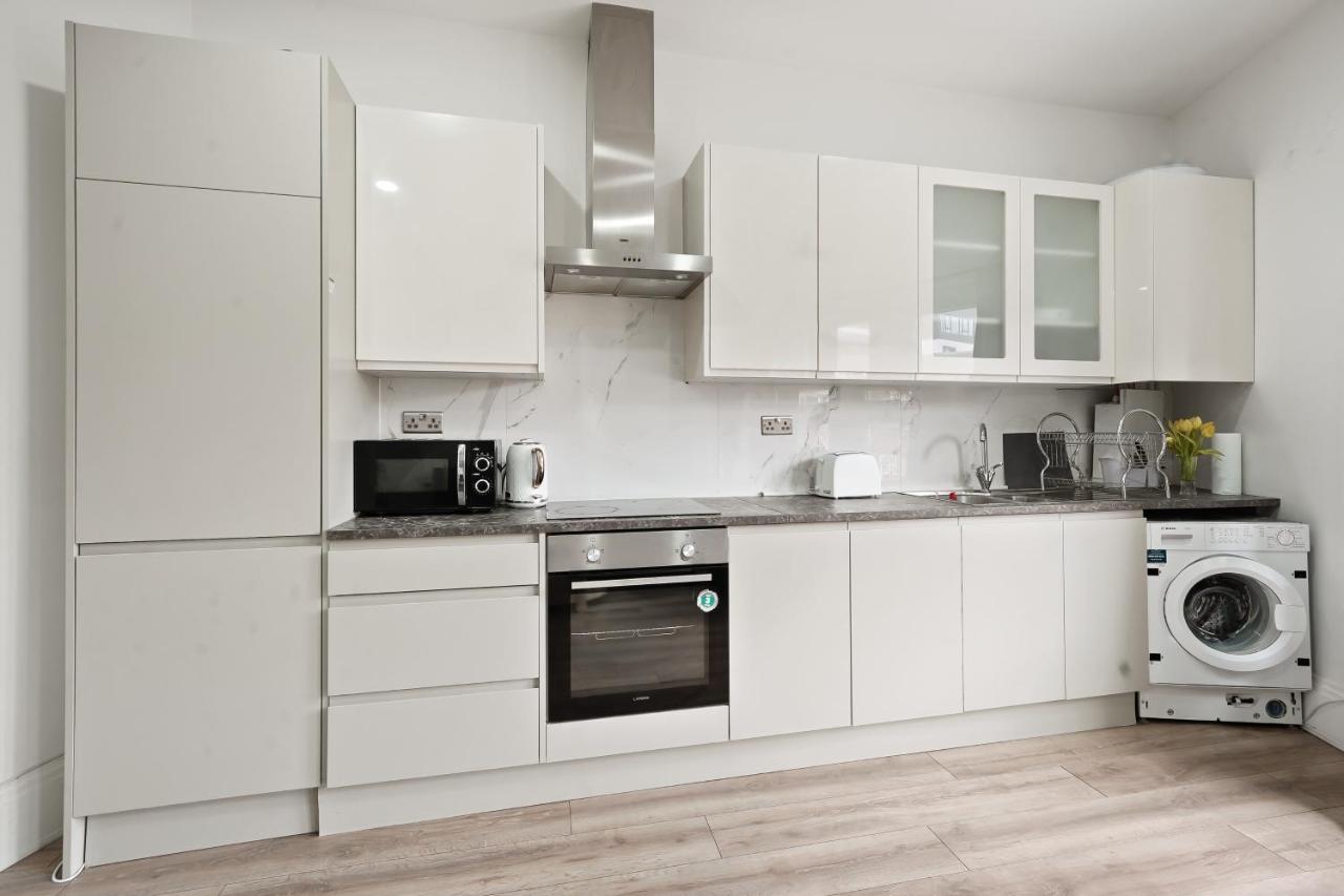 Apartamento 3Br Duplex Penthouse Harrow Centre Exterior foto